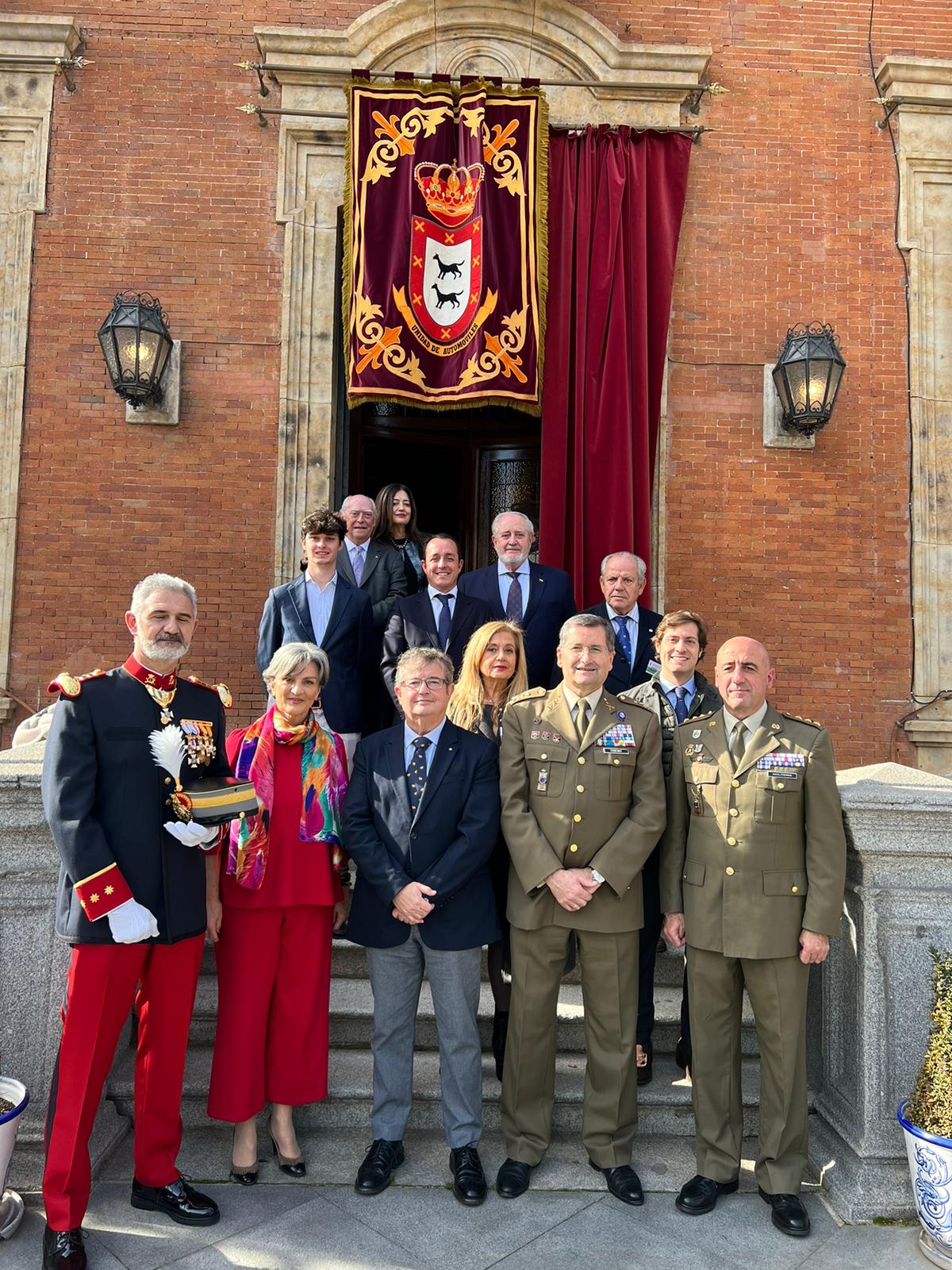 Miembros del Rotary Club CR con Moliterni y Enseñat