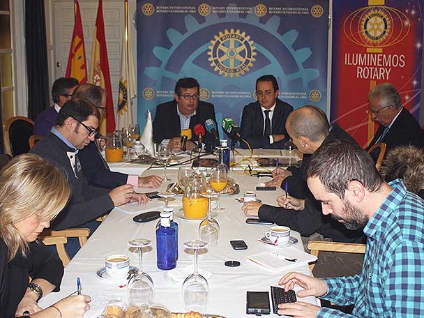 desayunorotarios2