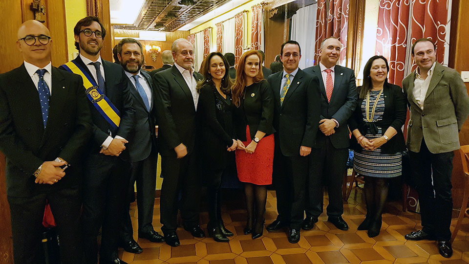 Carlos Marín y María Dolores Noves se incorporan al Rotary Club de Ciudad Real